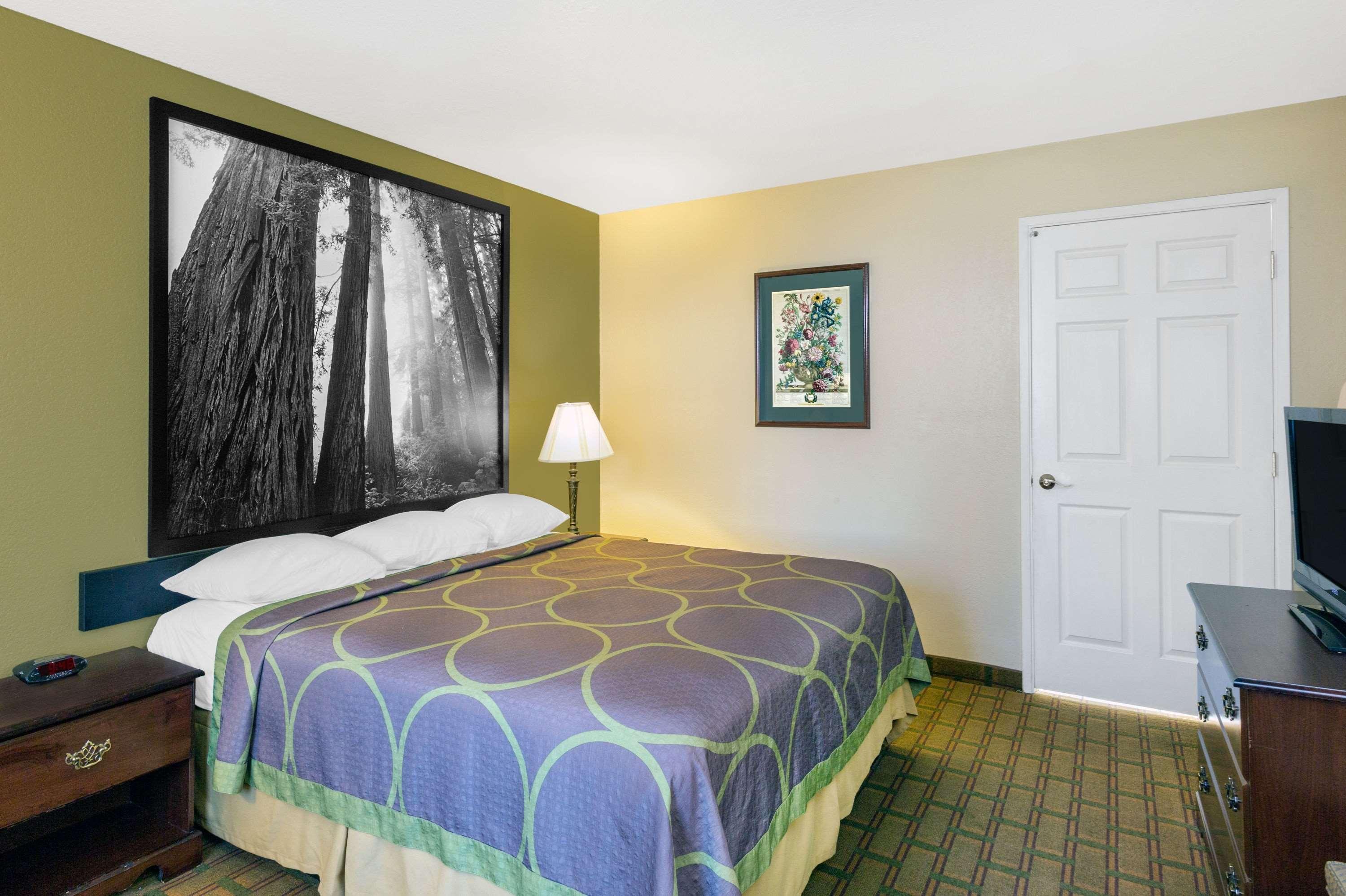 Motel Super 8 By Wyndham Corning Extérieur photo