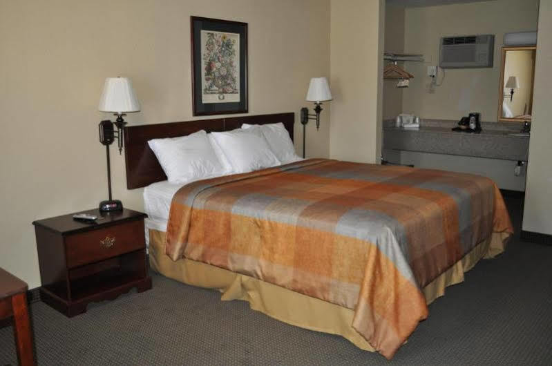 Motel Super 8 By Wyndham Corning Extérieur photo